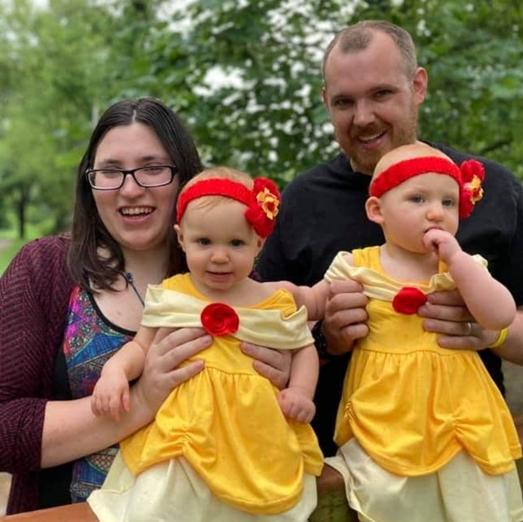 Meet your Posher, Jaime - Picture 1 of 6